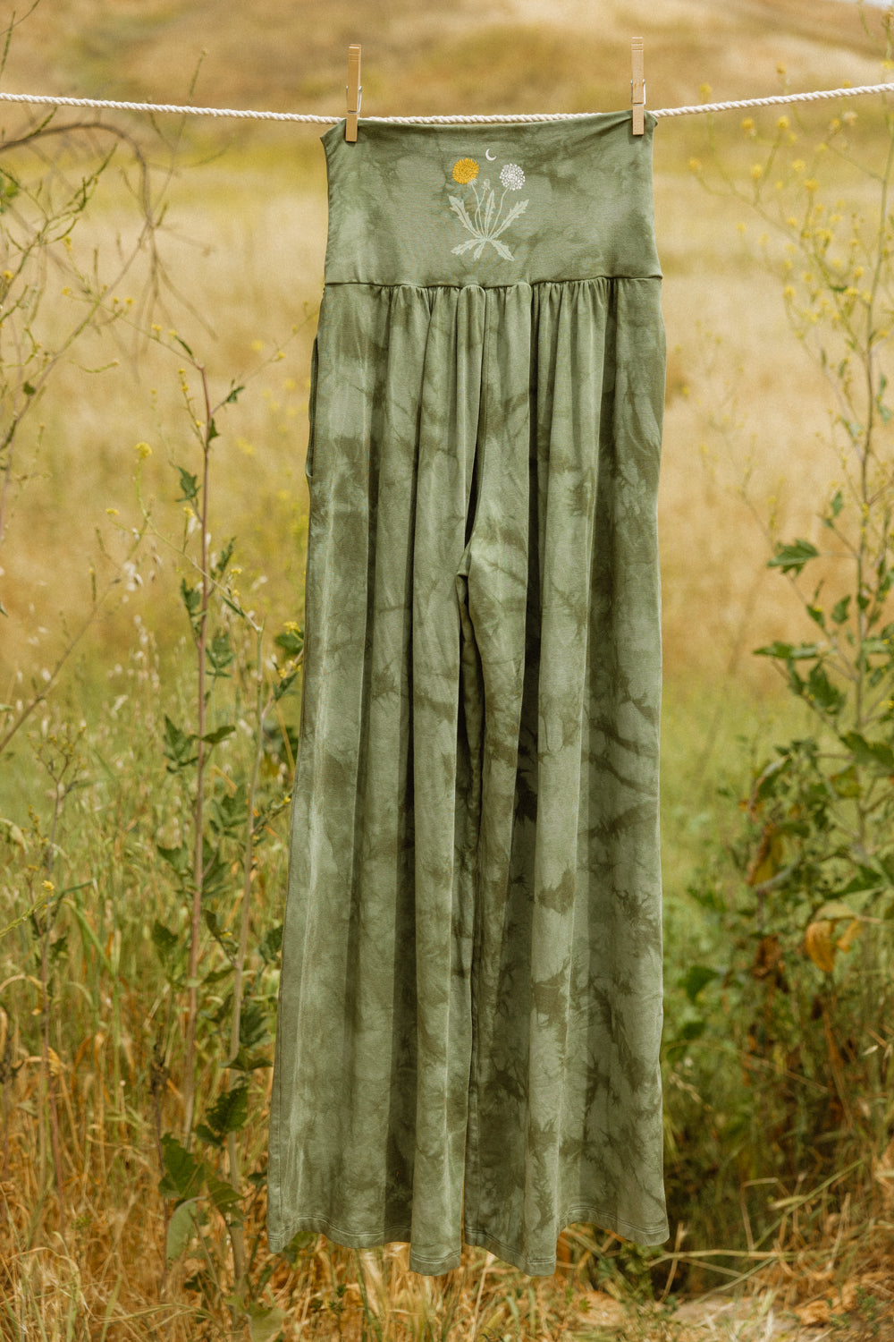 Dandelion Sojourn Pants – Purusha People