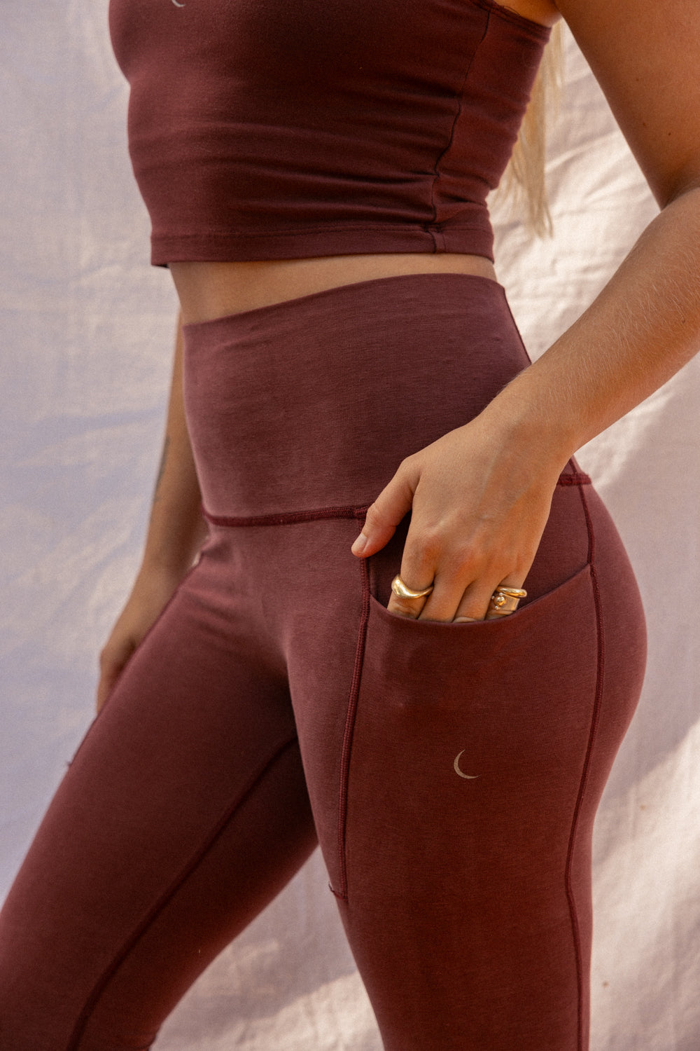 The Sacred Root Luna Pocket Leggings